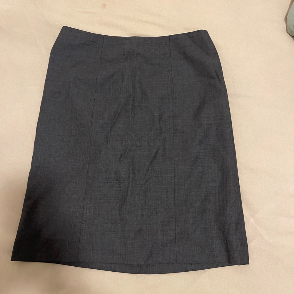 Brooks Brothers grey pencil skirt 100% wool